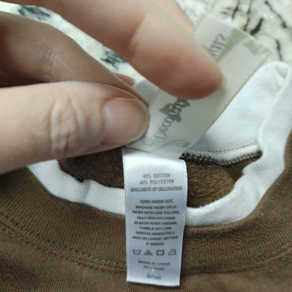 Brown holiday sweatshirt - Picture 2 of 6